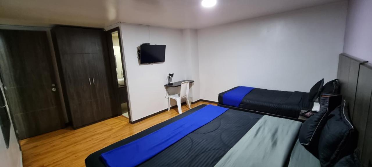 Stay Blue Hotel Bogota Buitenkant foto